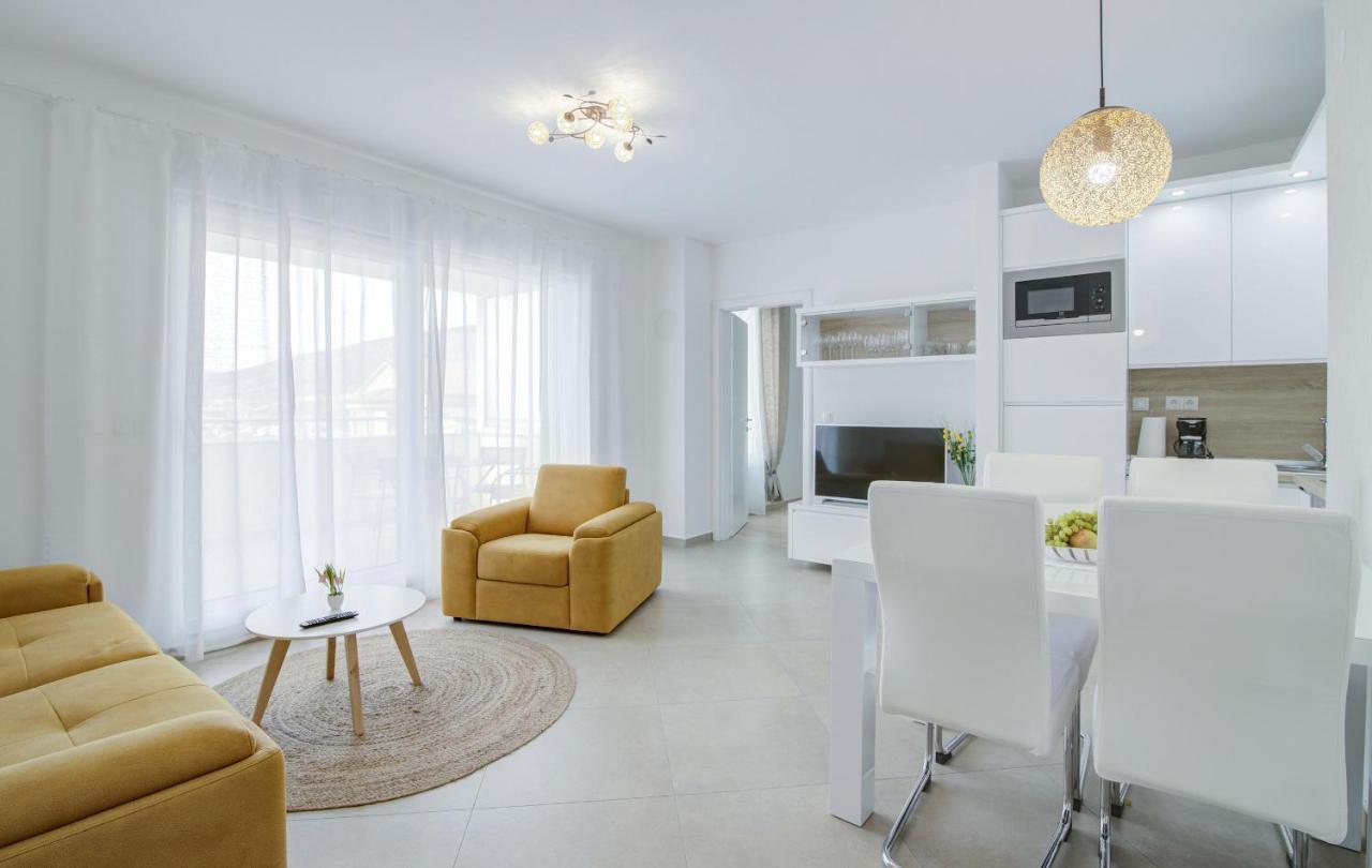Apartments Luka - Villa Sunce 센 외부 사진