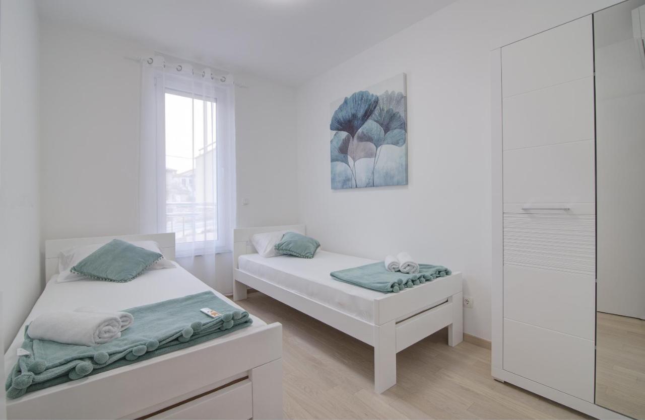 Apartments Luka - Villa Sunce 센 외부 사진